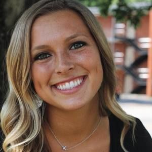 Meet your Posher, Mikayla